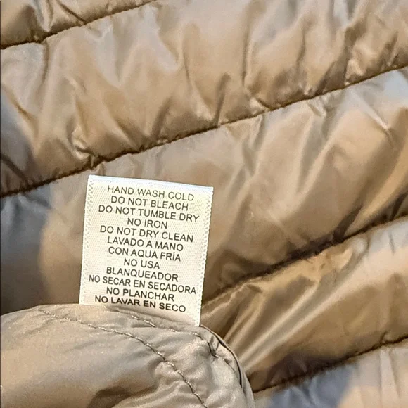 Love Tree Olive Puffer‎ Vest - Medium - Picture 9 of 10